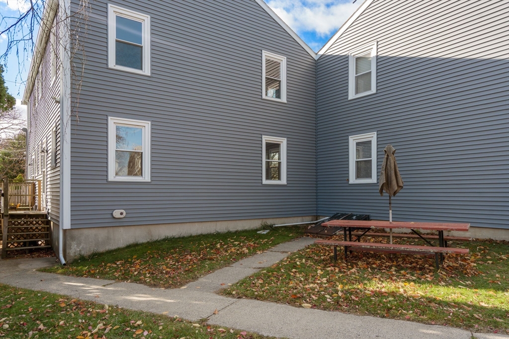 36 Irving Street, Unit B Salem, MA 01970 - Photo 16 of 17