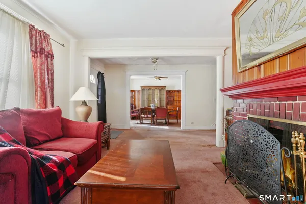 $325,000 | 570 Broadview Terrace, Hartford, CT 06106