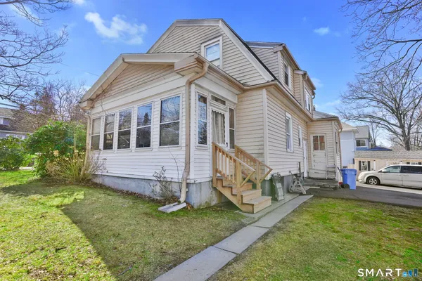 $325,000 | 570 Broadview Terrace, Hartford, CT 06106