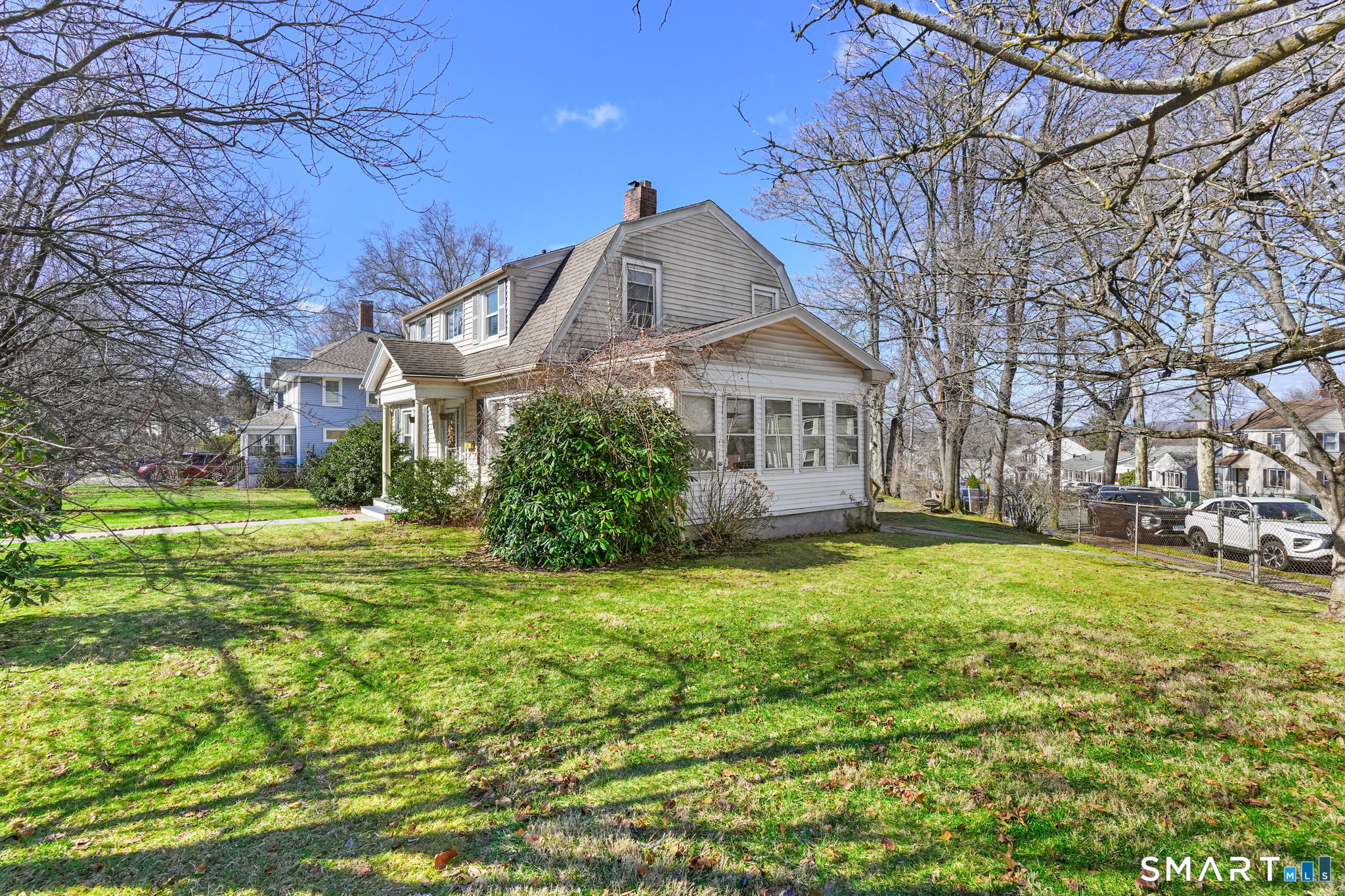570 Broadview Terrace Hartford, CT 06106 - Photo 25 of 30 a front view of a house with garden