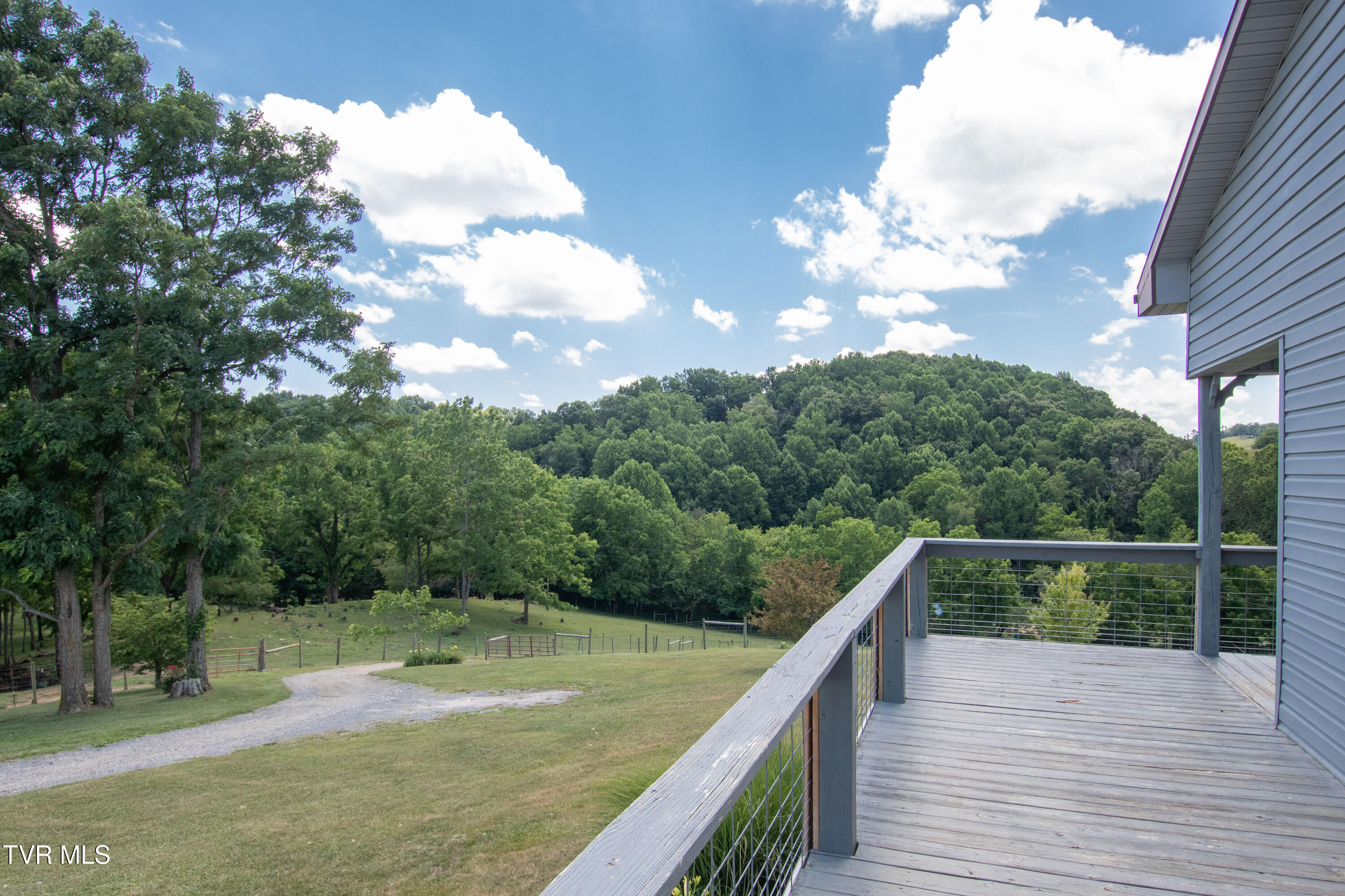 27069 Northridge Road Meadowview, VA 24361 - Photo 15 of 61 Northridge-14