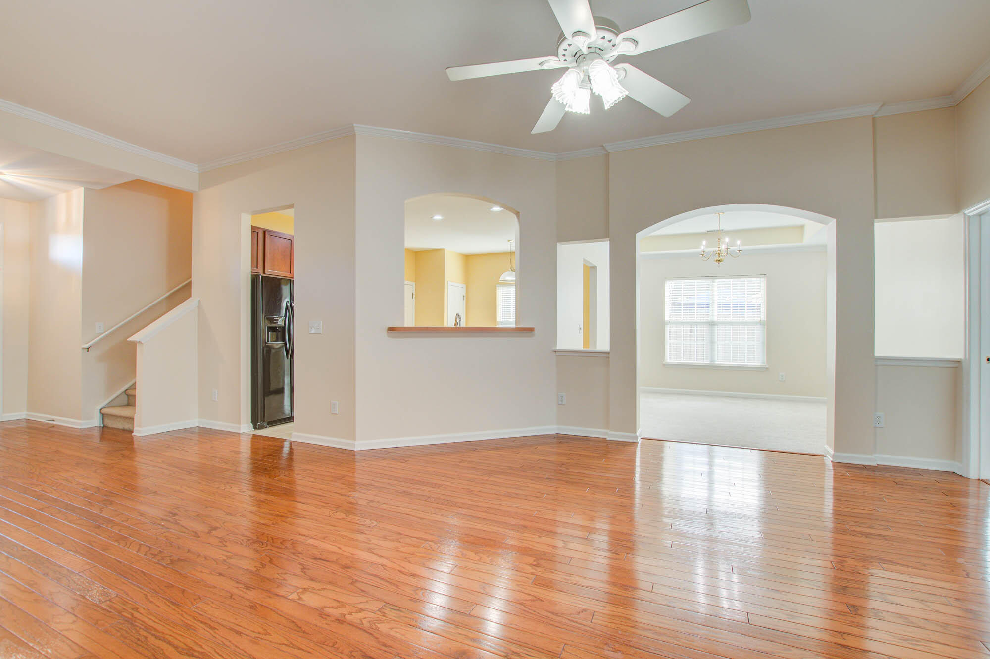 208 Hollytree Circle Ladson, SC 29456 - Photo 4 of 25 208 (6)