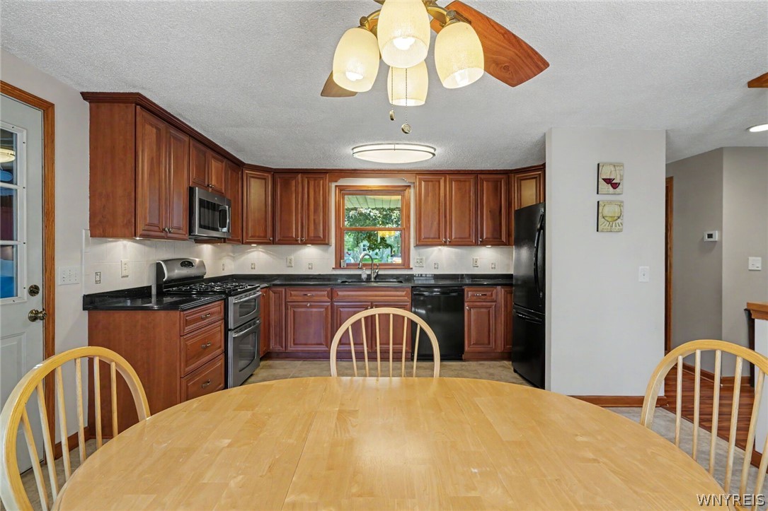 13075 Steiner Road Newstead, NY 14001 - Photo 13 of 35