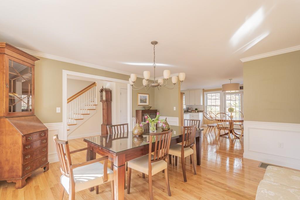 21 Locust Avenue Lexington, MA 02421 - Photo 17 of 42
