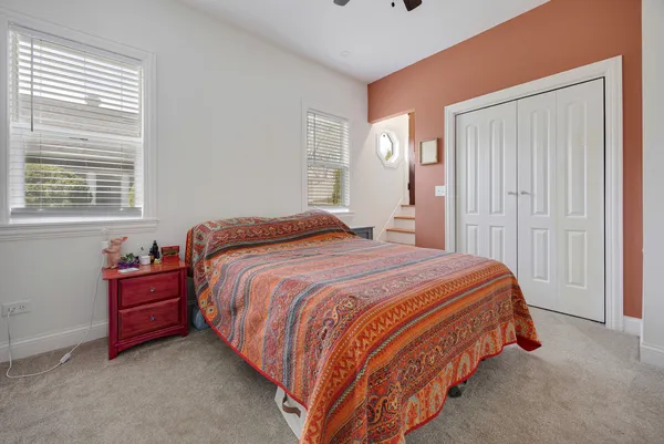 $324,900 | 716 Liberty Street, West Dundee, IL 60118