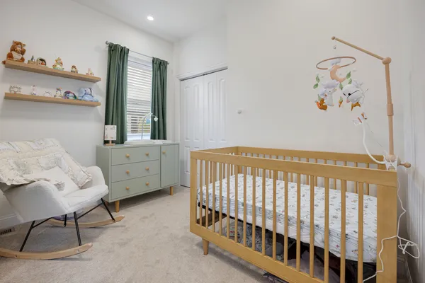 $324,900 | 716 Liberty Street, West Dundee, IL 60118