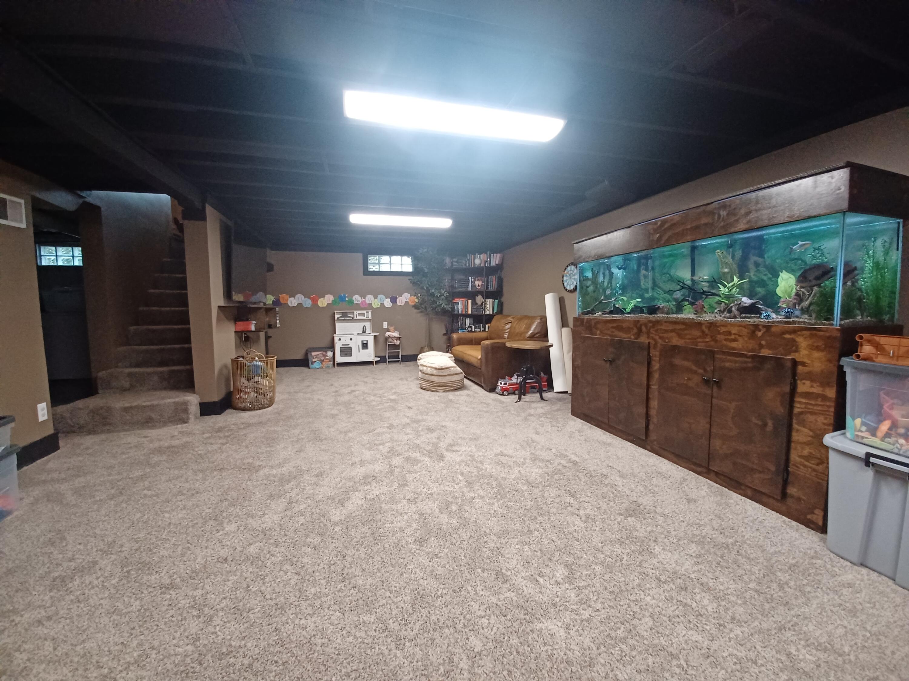 409 9th Street Southwest De Motte, IN 46310 - Photo 9 of 11 3000x2250