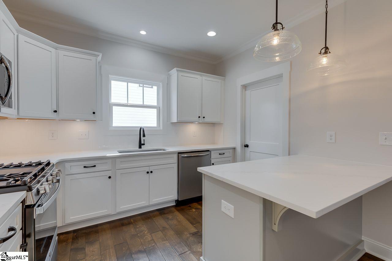 13 C Ridge Street Greenville, SC 29605 - Photo 10 of 21 Gallery Image 10