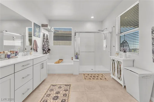 $1,245,000 | 372 American Dipper Street, Las Vegas, NV 89138