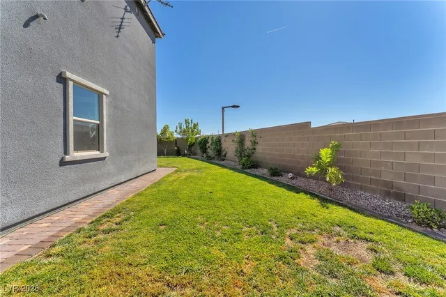 $1,245,000 | 372 American Dipper Street, Las Vegas, NV 89138