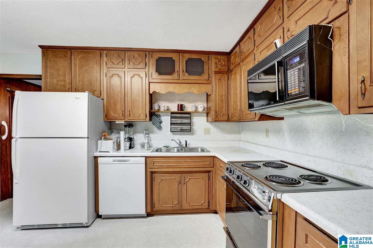 631 Forestwood Road Birmingham, AL 35214 - Photo 16 of 38