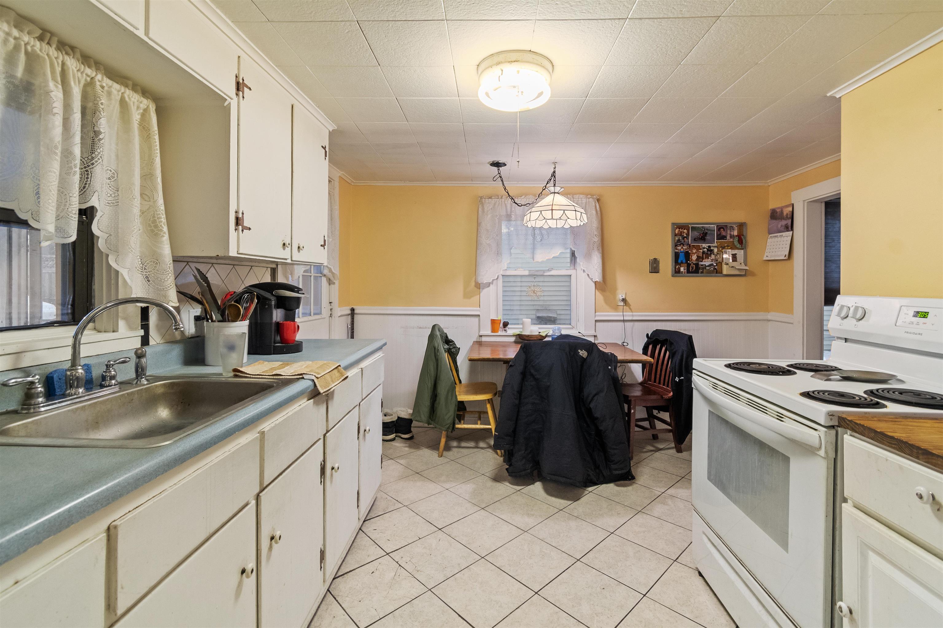 186 North Union Street Burlington, VT 05401 - Photo 5 of 27