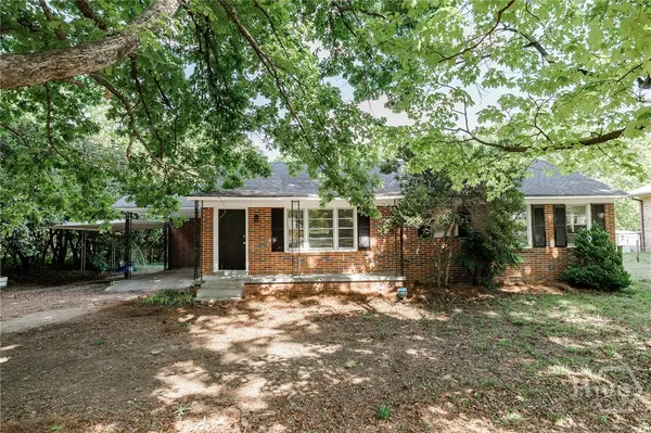 $271,900 | 170 Jefferson River Road, Athens, GA 30607