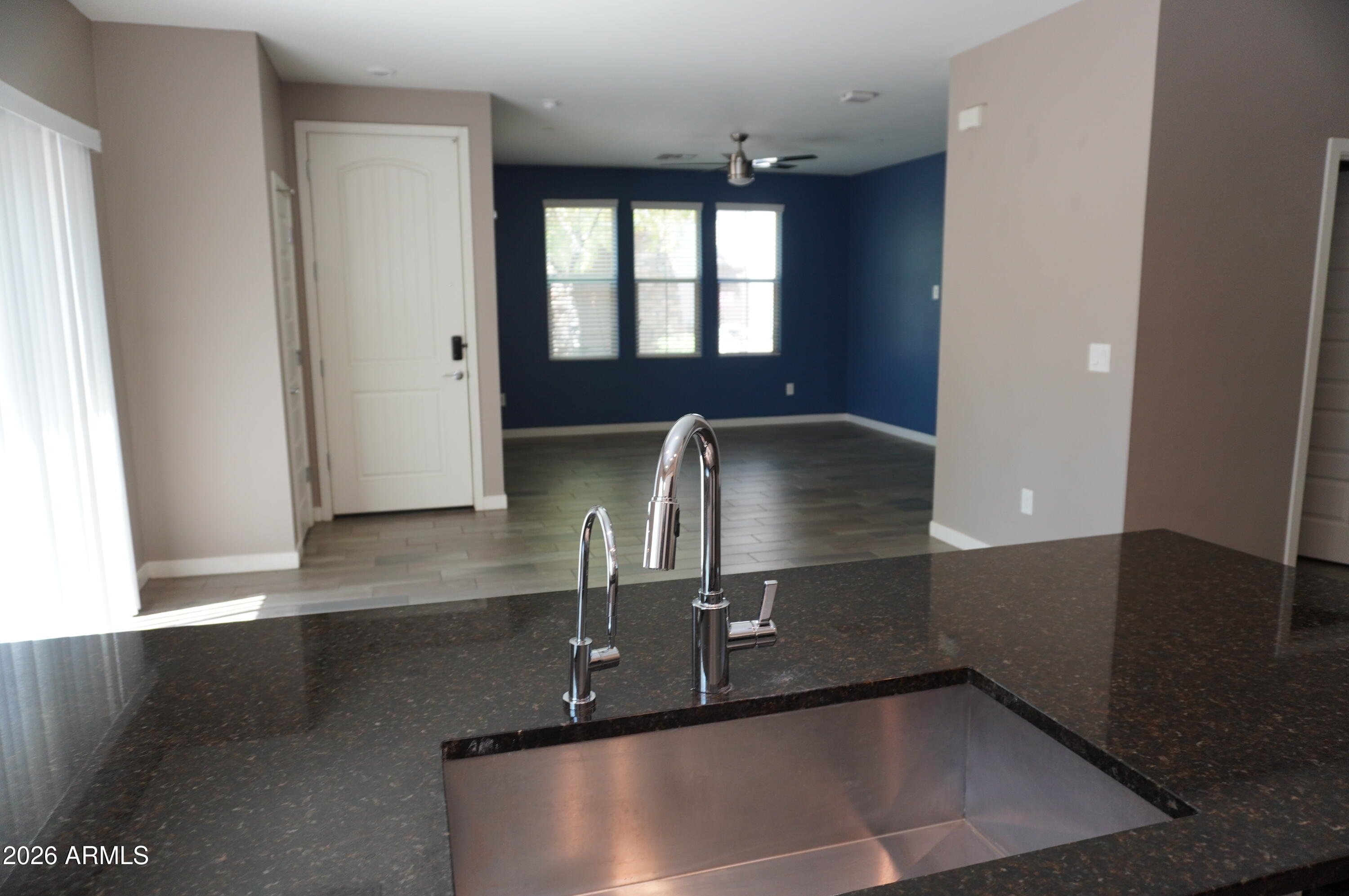 1885 East Frye Road, Unit 102 Gilbert, AZ 85295 - Photo 6 of 27 DSC03366