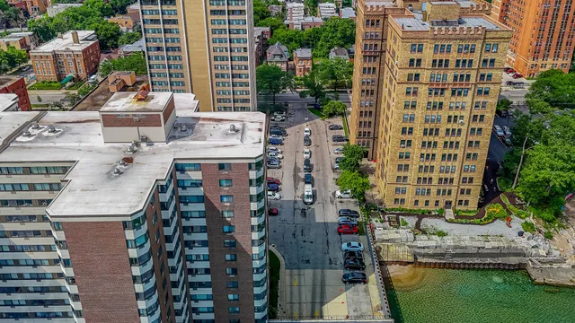 $55,000 | 7337 South South Shore Drive, Unit 326, Chicago, IL 60649