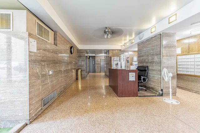 $55,000 | 7337 South South Shore Drive, Unit 326, Chicago, IL 60649