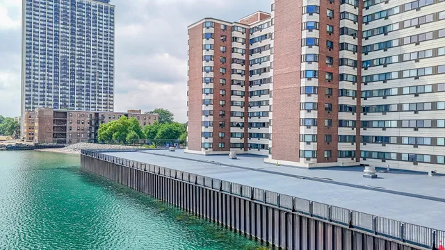 $55,000 | 7337 South South Shore Drive, Unit 326, Chicago, IL 60649