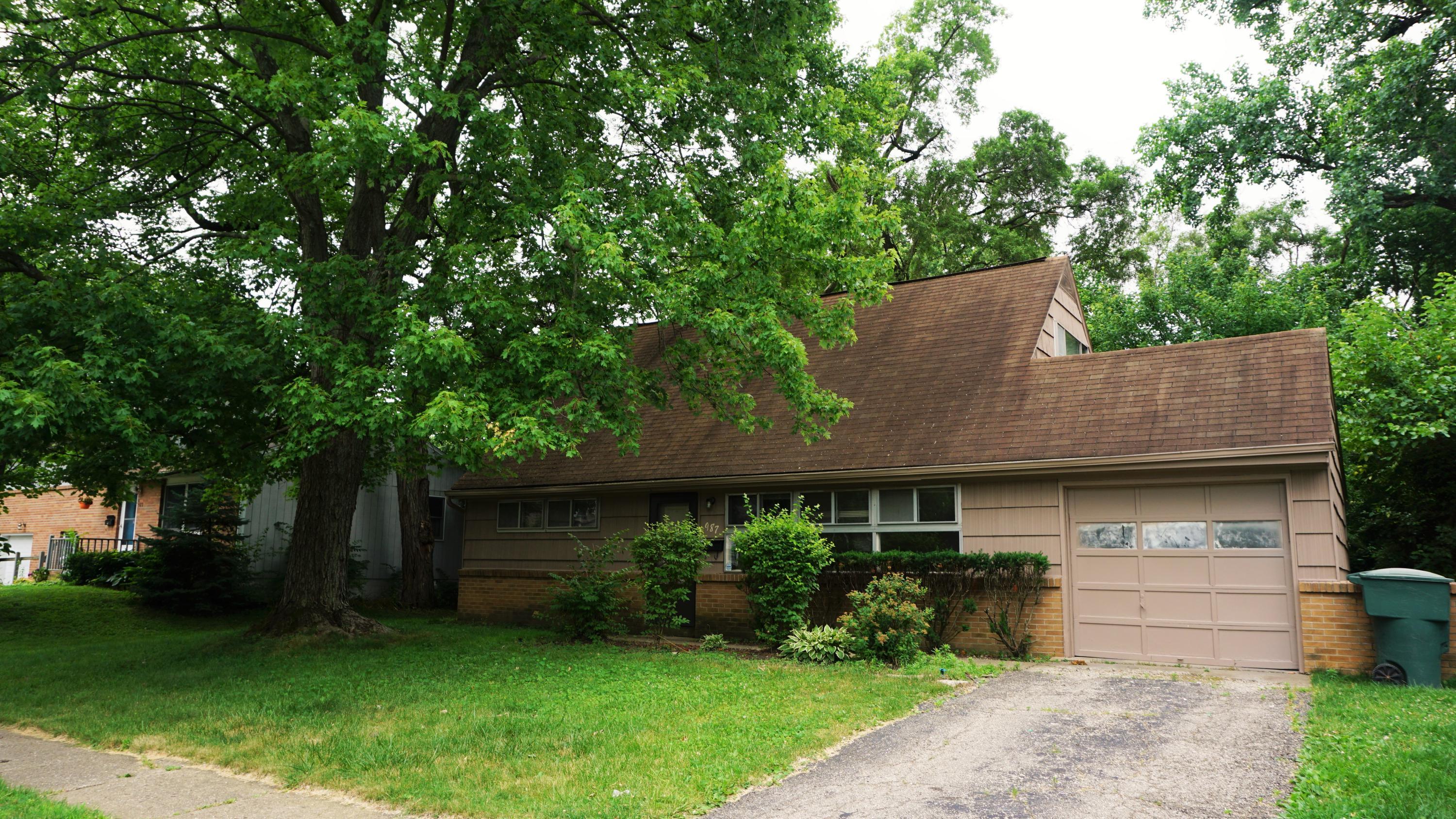 987 Afton Road Columbus, OH 43221 - Photo 1 of 10 Gallery Image 1