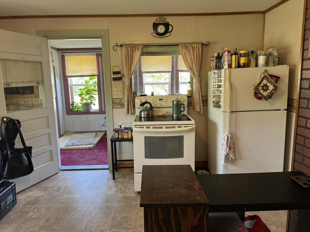 83 Hines Street Washburn, ME 04786 - Photo 11 of 47 83 Hines Street