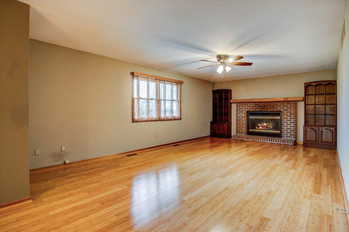 2584 Hollenback Road Lewis Center, OH 43035 - Photo 12 of 34 Living Room w/ Fireplace