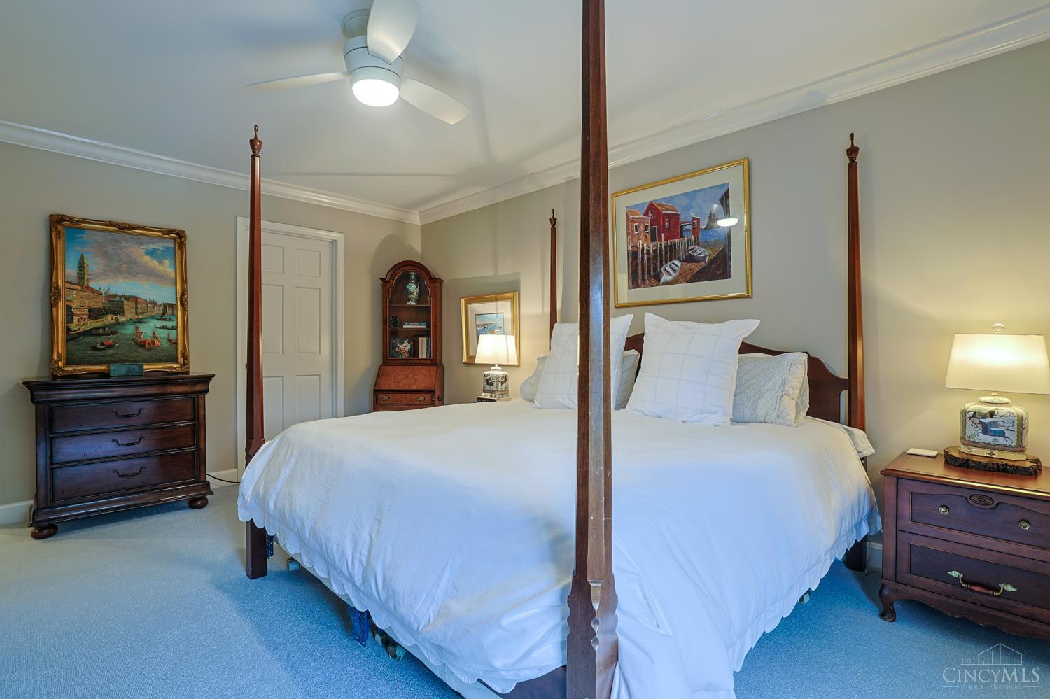 5500 Drake Road Cincinnati, OH 45243 - Photo 78 of 95 Gallery Image 78