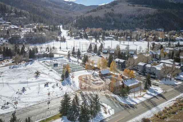 a view of a water closet