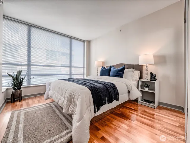 $2,800 | 2929 1st Avenue, Unit 1116, Seattle, WA 98121