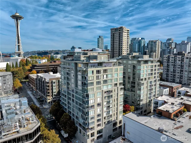 $2,800 | 2929 1st Avenue, Unit 1116, Seattle, WA 98121