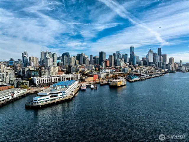 $2,800 | 2929 1st Avenue, Unit 1116, Seattle, WA 98121