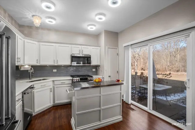 $284,900 | 3863 Munson Street, Unit 3863, Plano, IL 60545