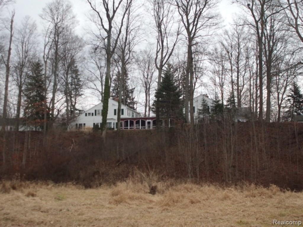 11637 Smiths Creek Road Memphis, MI 48041 - Photo 19 of 25 12-5-13 james 052.jpg