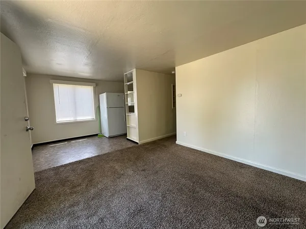 $1,565 | 1711 Steven Street, Shelton, WA 98584