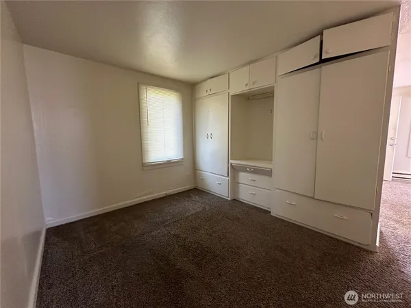 $1,565 | 1711 Steven Street, Shelton, WA 98584