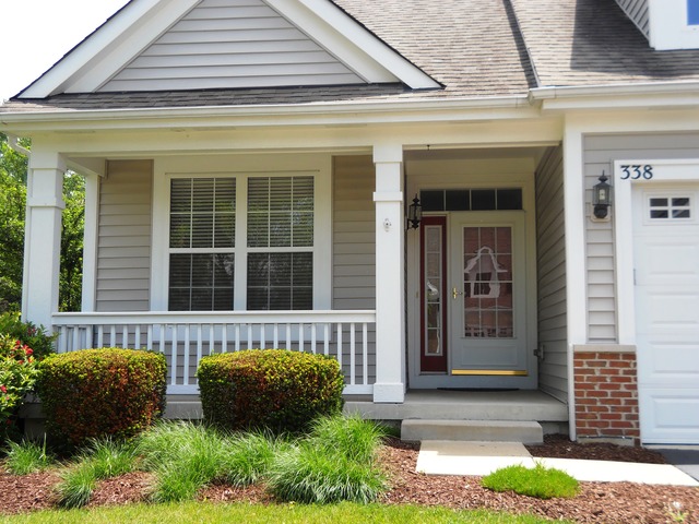 338 Quarry Ridge Circle Sugar Grove, IL 60554 - Photo 20 of 22 a front view of a house