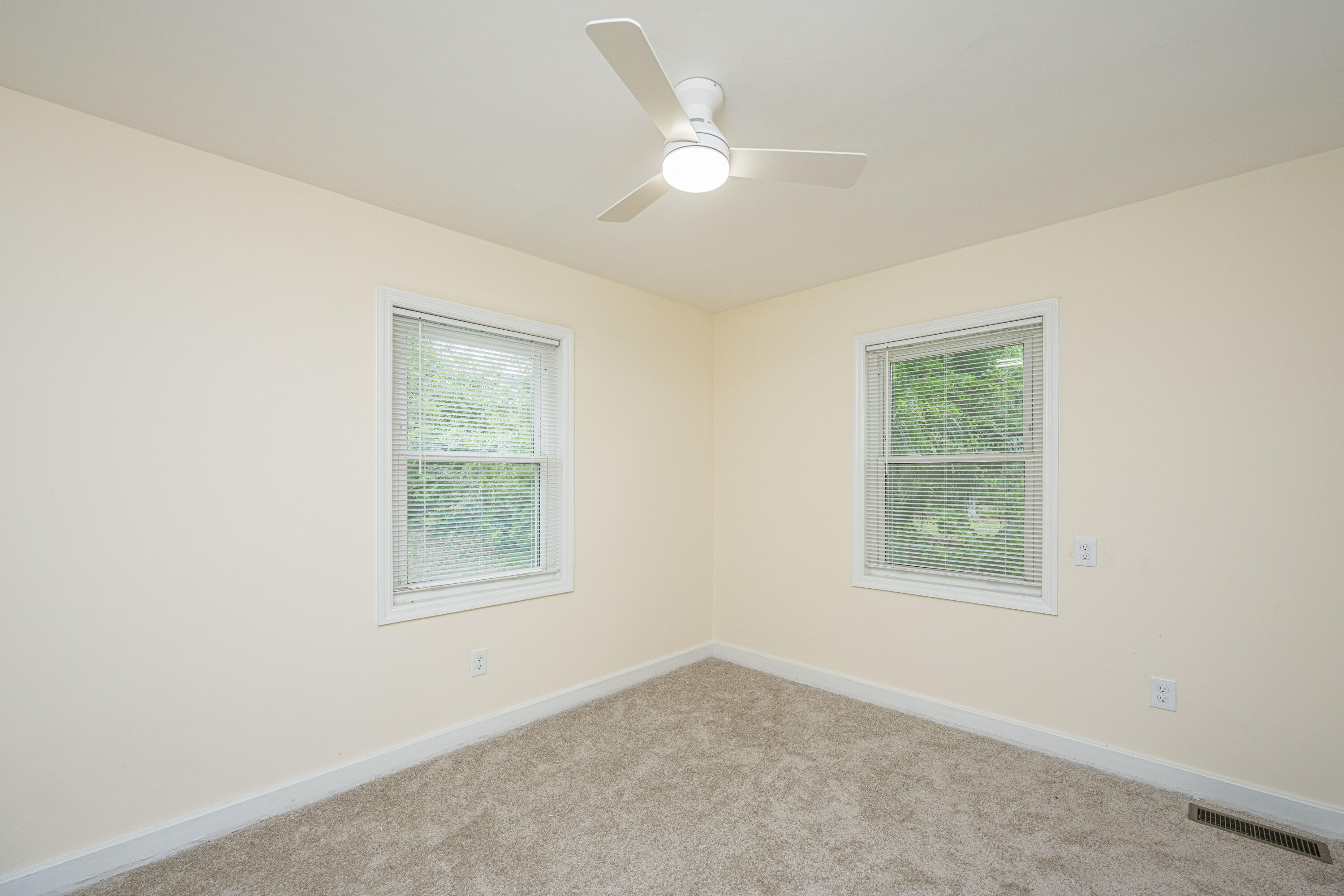 1010 West Recess Road Hanahan, SC 29410 - Photo 13 of 24 1010WRecessRdINT013