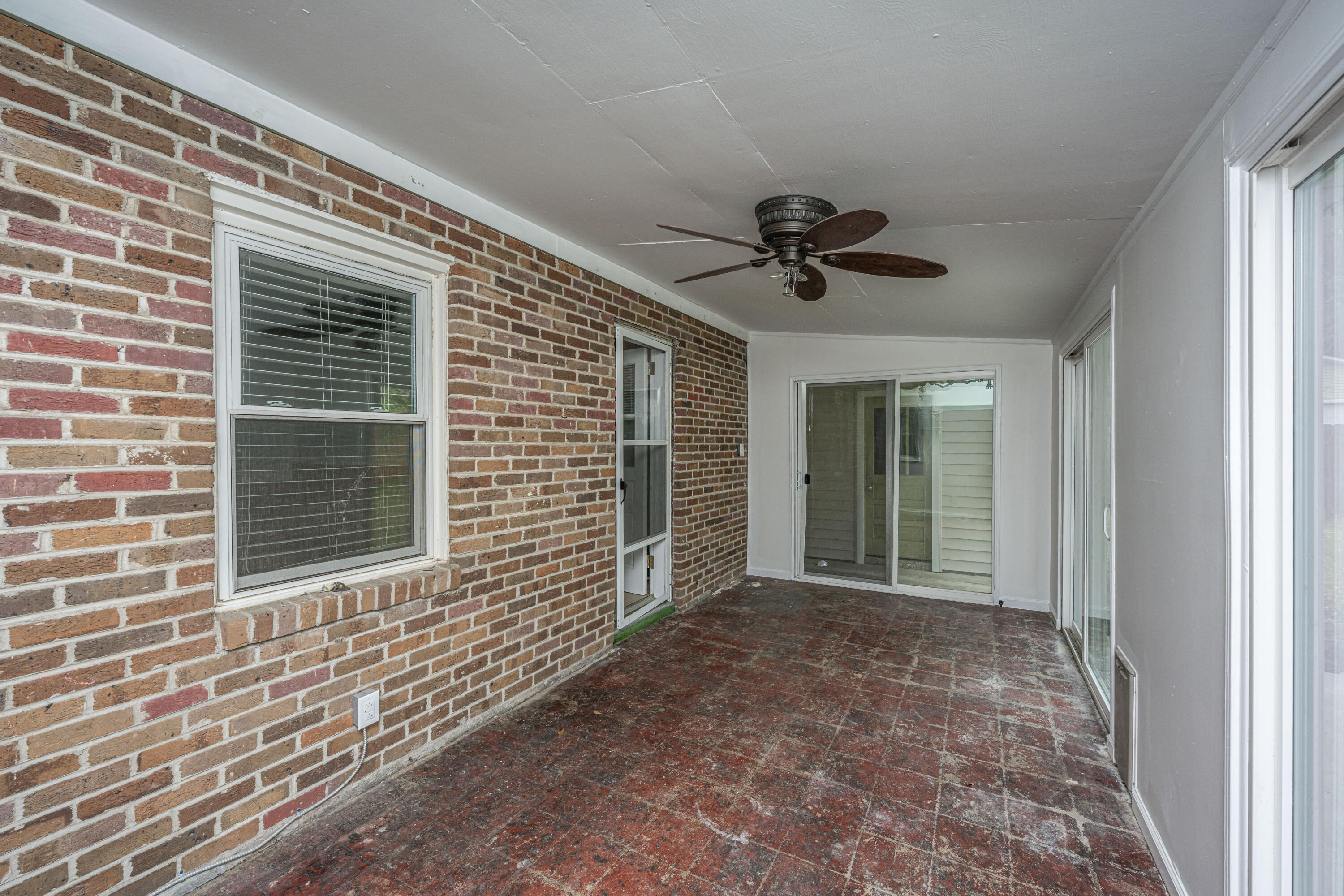 1010 West Recess Road Hanahan, SC 29410 - Photo 19 of 24 1010WRecessRdINT026