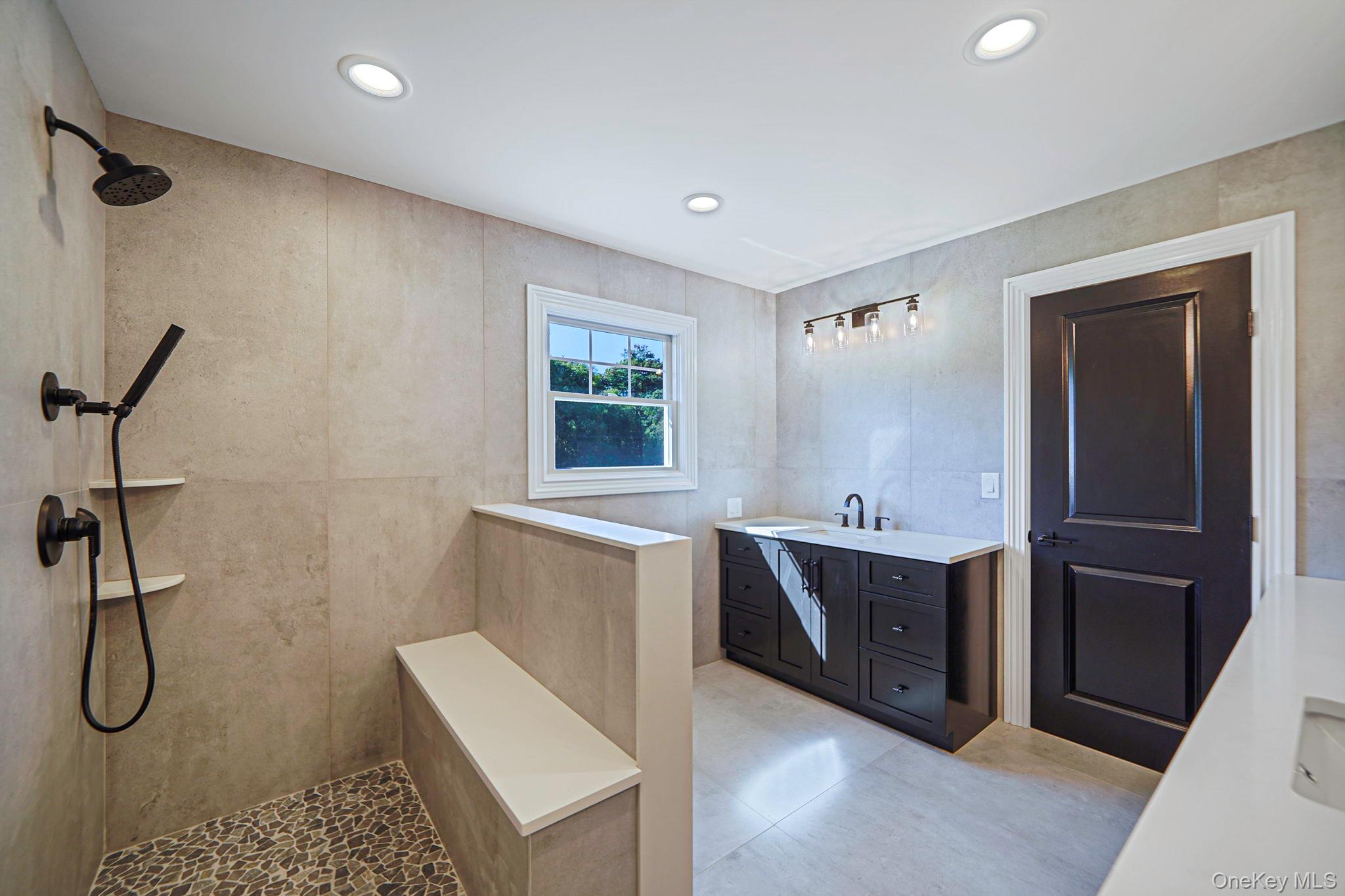 14 Quintree Lane Melville, NY 11747 - Photo 32 of 46