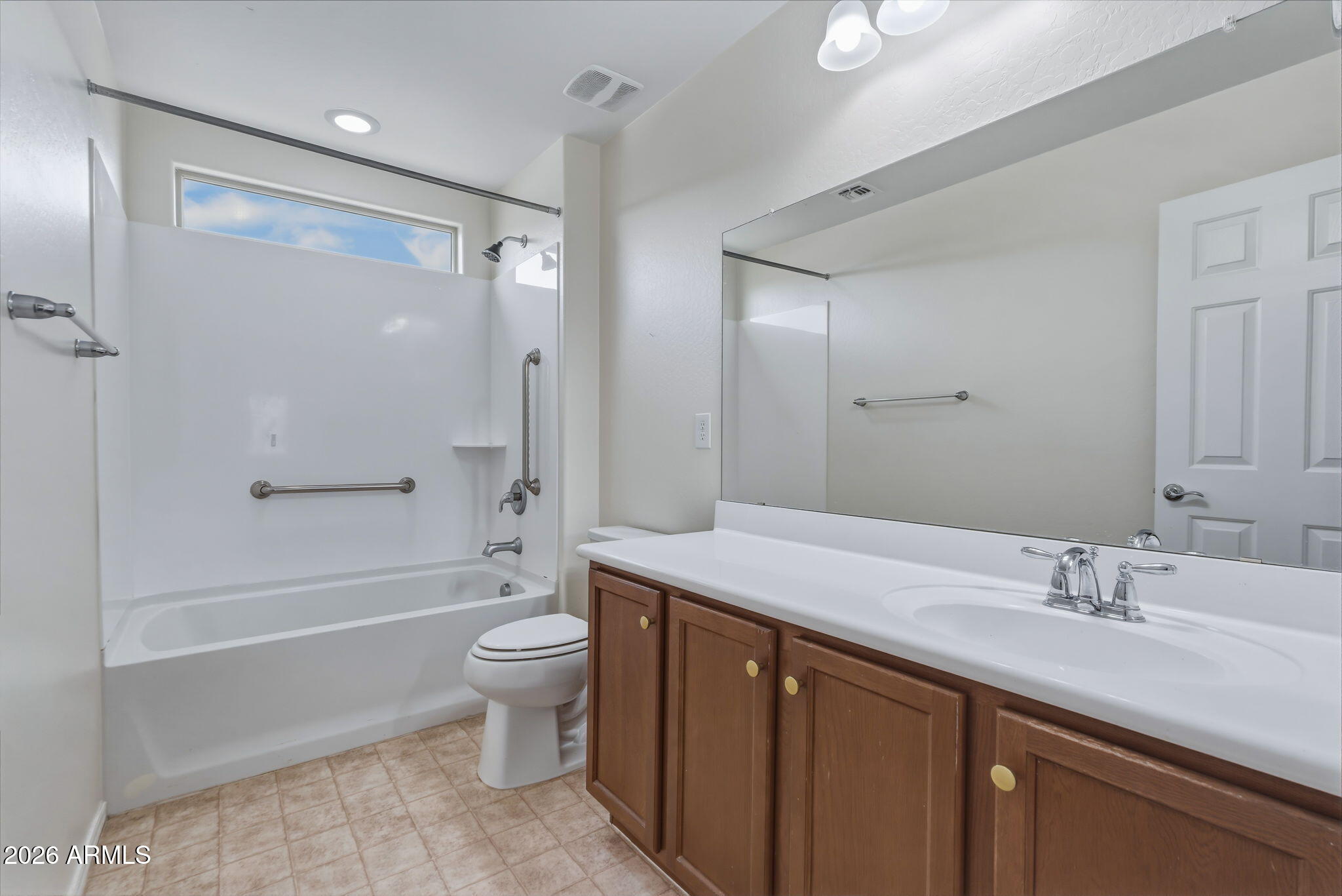 17543 West Buckhorn Trail Surprise, AZ 85387 - Photo 55 of 104 Guest Bath