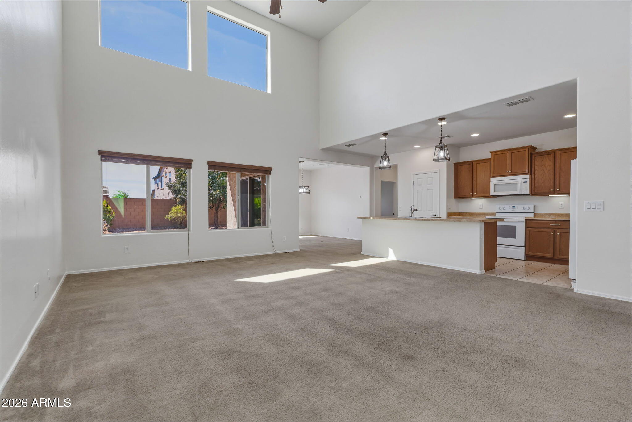 17543 West Buckhorn Trail Surprise, AZ 85387 - Photo 6 of 104 Great Room