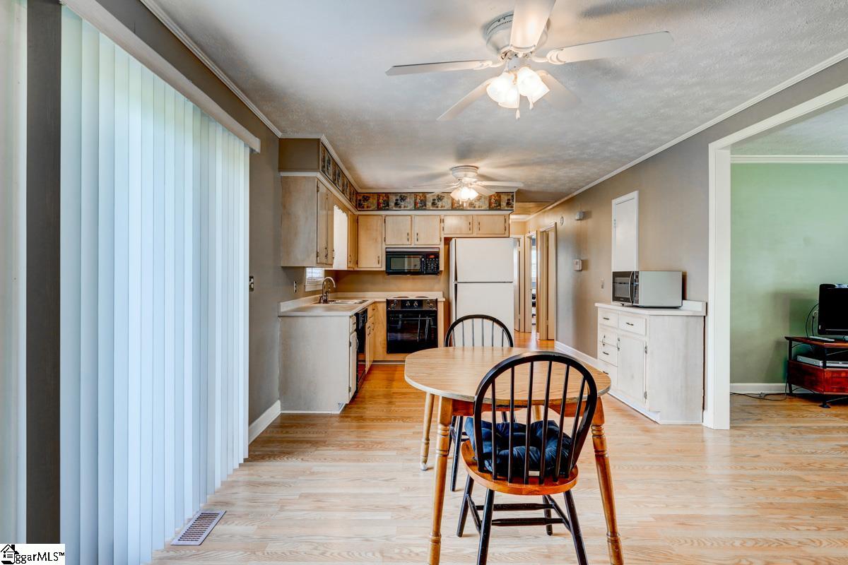 108 Hicks Road Greenville, SC 29605 - Photo 14 of 28 Gallery Image 14