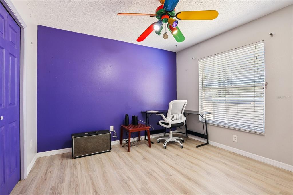 15327 Green Jay Road Weeki Wachee, FL 34614 - Photo 17 of 27