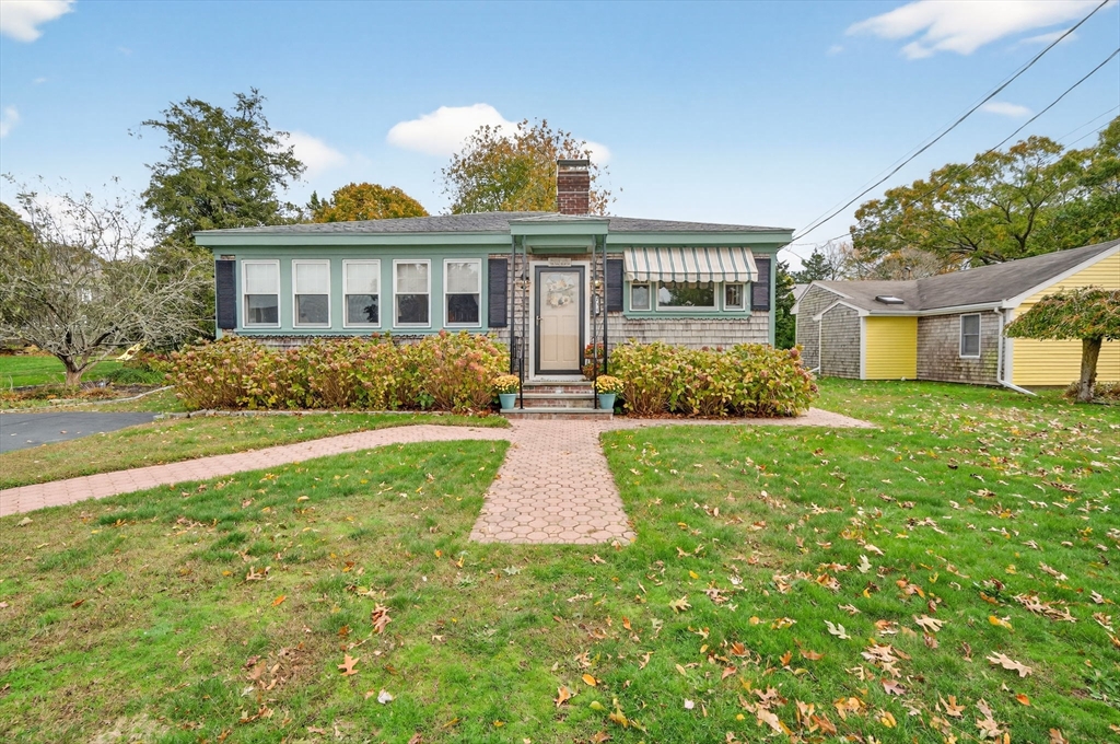 151 Balsam Street Fairhaven, MA 02719 - Photo 6 of 30