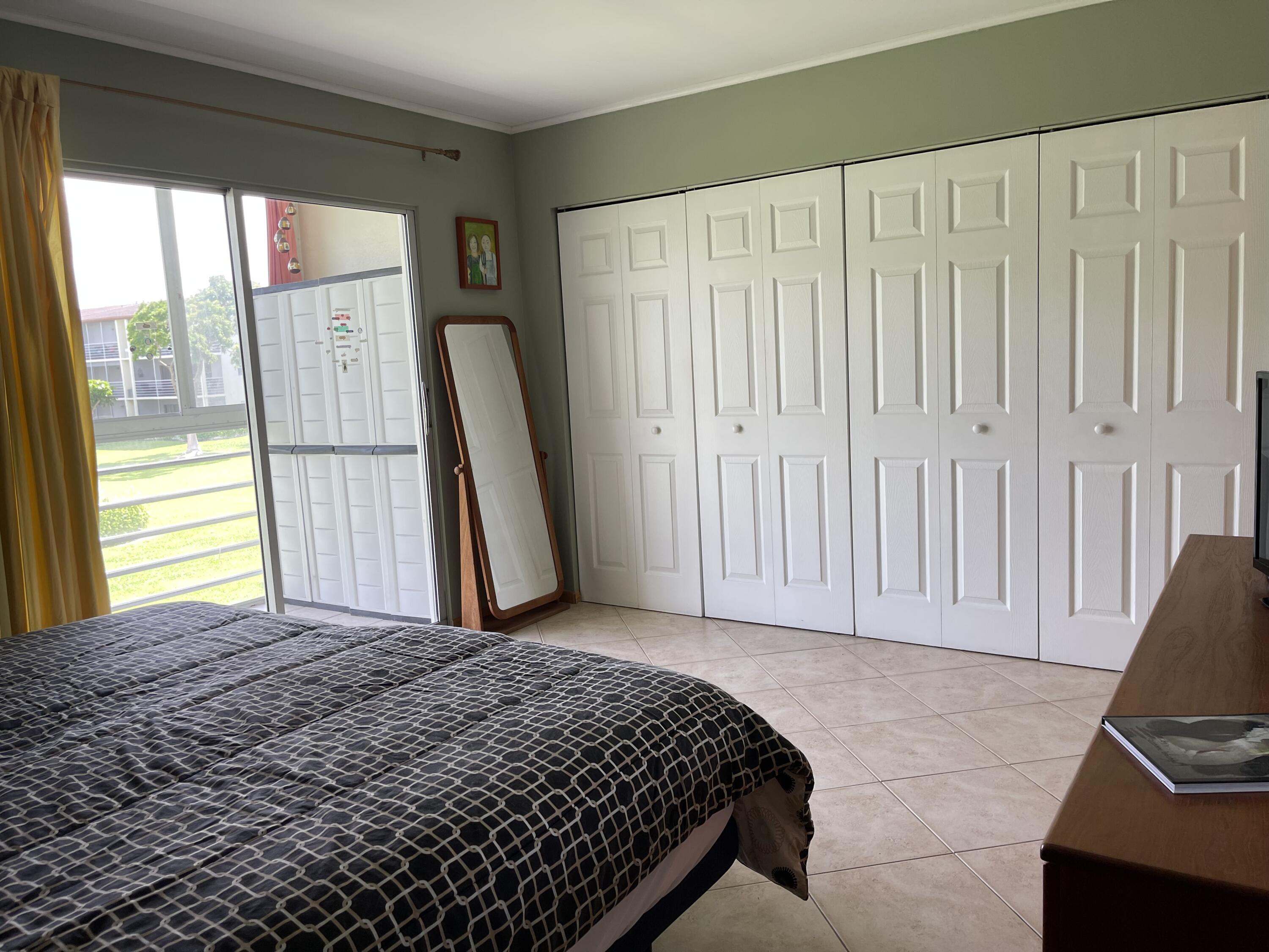 27 Mansfield B Boca Raton, FL 33434 - Photo 30 of 48 IMG_4657