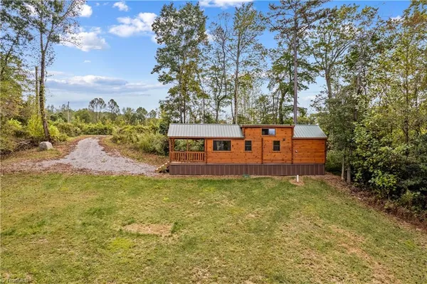 $195,000 | 1136 Bauguess Mill Road, Traphill, NC 28685
