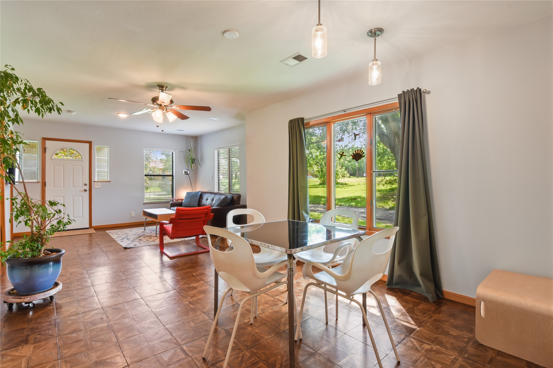528 Old McDade Road Elgin, TX 78621 - Photo 10 of 40 View of living into dining area with a large picture window