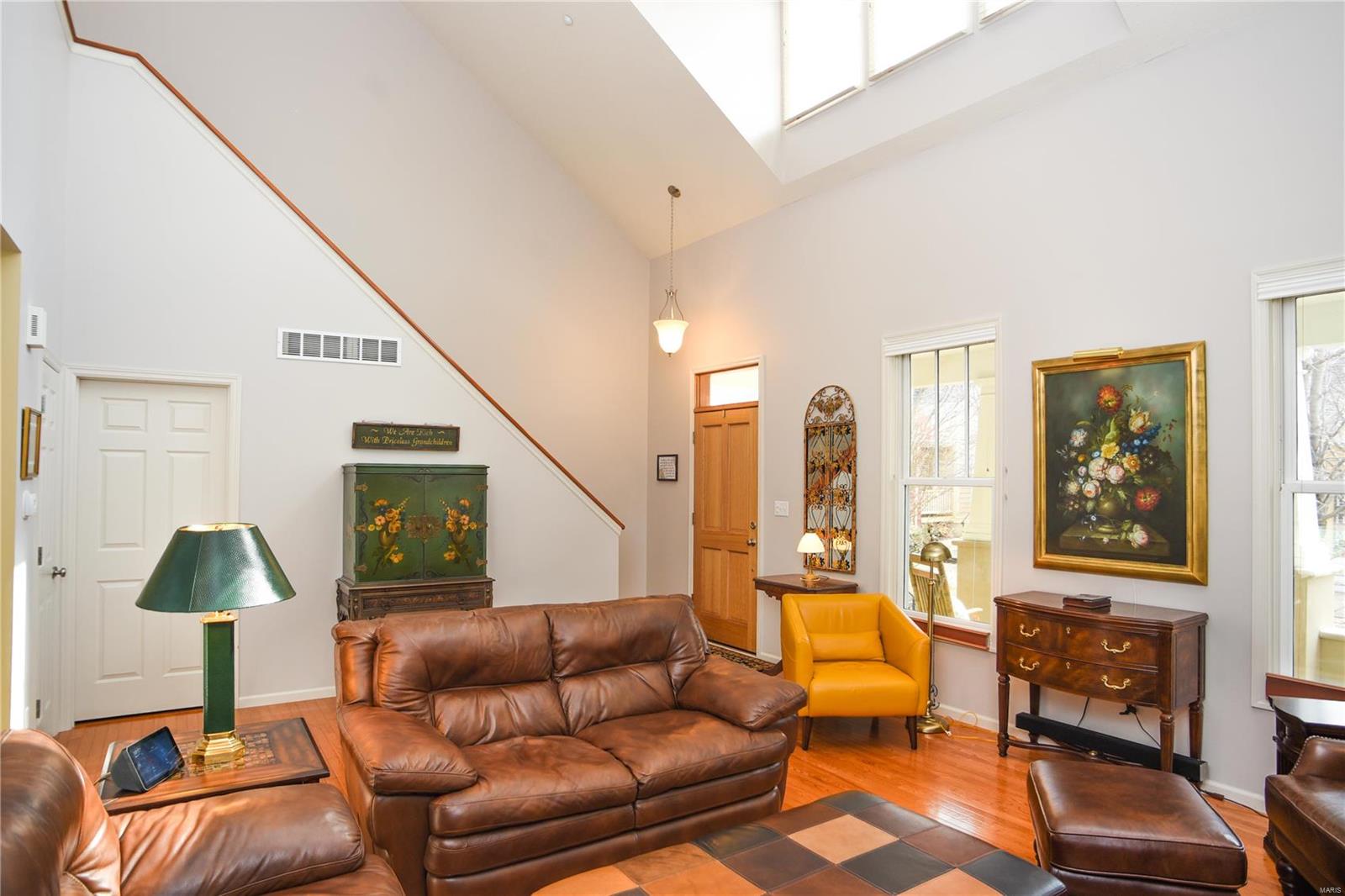 3208 Rue Royale Way St. Charles, MO 63301 - Photo 5 of 31 Gallery Image 5