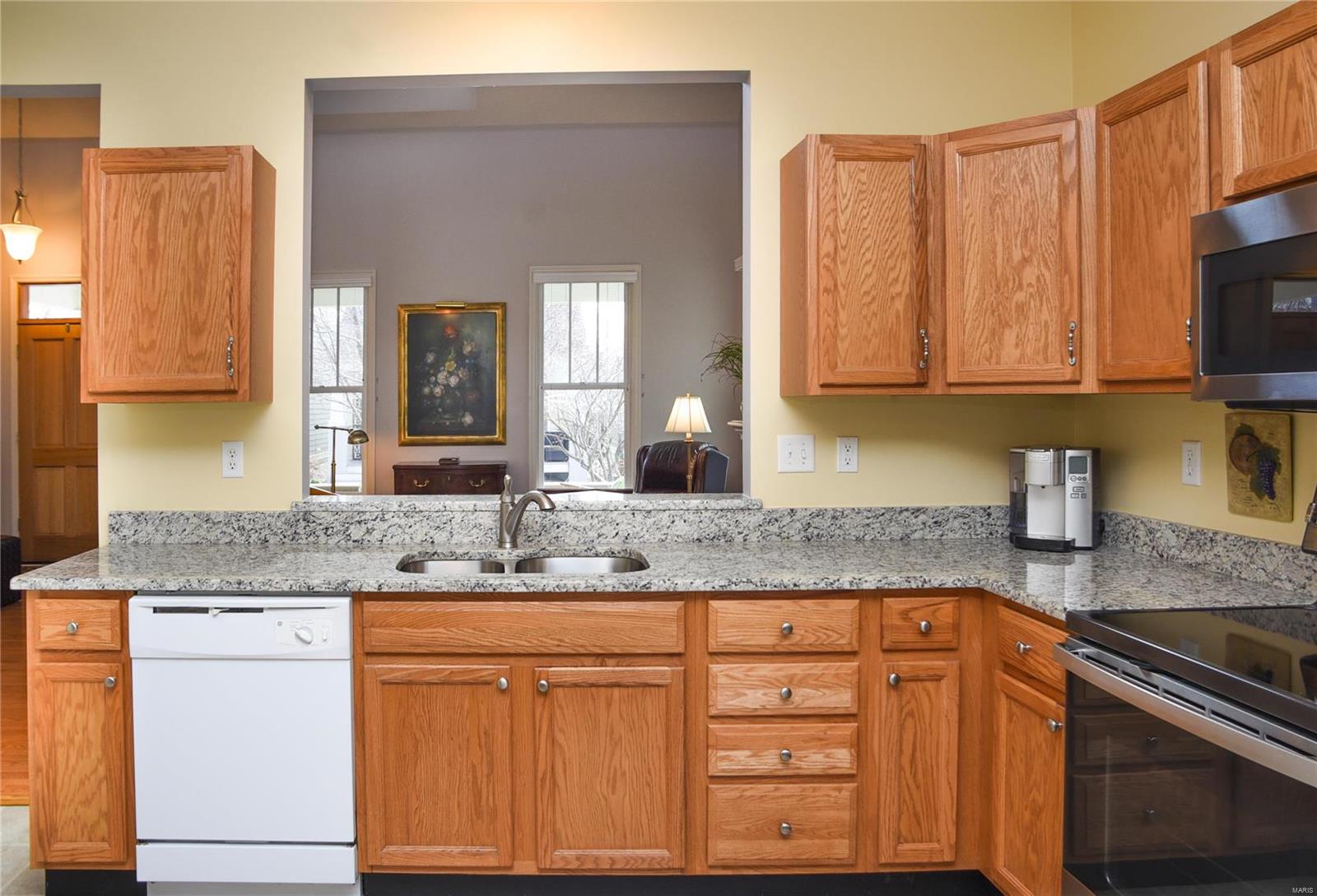 3208 Rue Royale Way St. Charles, MO 63301 - Photo 10 of 31 Gallery Image 10
