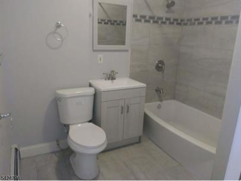272 Wainwright Street Newark, NJ 07112 - Photo 6 of 6