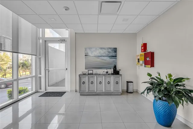 $549,000 | 521 North Riverside Drive, Unit 1004, Pompano Beach, FL 33062