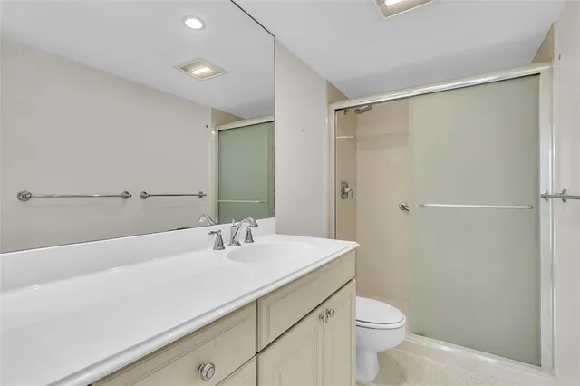 $549,000 | 521 North Riverside Drive, Unit 1004, Pompano Beach, FL 33062